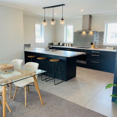 Stunning Modern Retreat Villa Hastings Exteriör bild