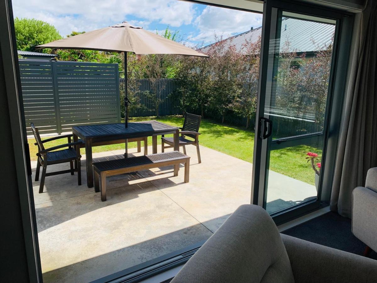 Stunning Modern Retreat Villa Hastings Exteriör bild