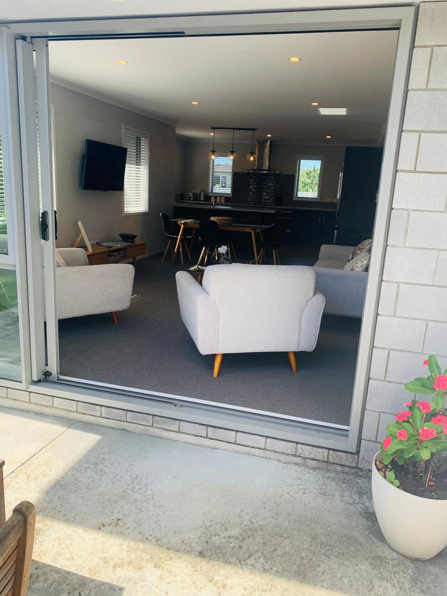 Stunning Modern Retreat Villa Hastings Exteriör bild
