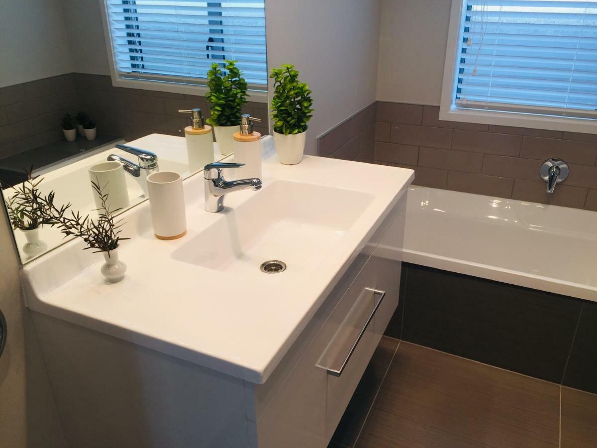 Stunning Modern Retreat Villa Hastings Exteriör bild